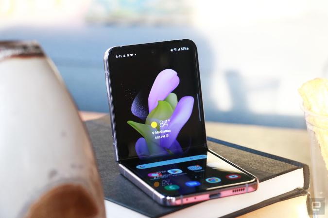 Galaxy Z Fold 4 và Z Flip 4 mở bán tại Việt Nam