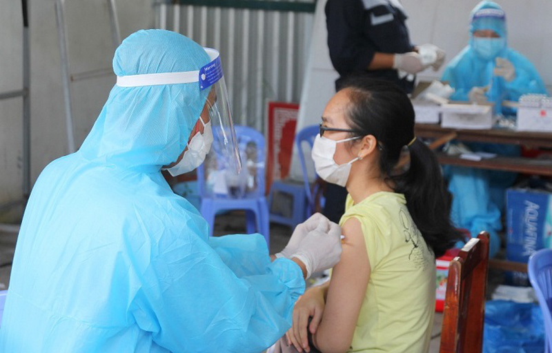 Hơn 248,7 triệu liều vaccine phòng COVID-19 đã được tiêm, tỷ lệ tiêm cho các nhóm tuổi như thế nào?