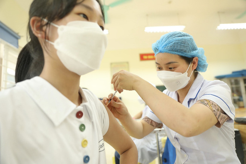 Hơn 883.000 liều vaccine phòng COVID-19 được tiêm trong ngày 24/8 Hơn 883.000 liều vaccine phòng COVID-19 được tiêm trong ngày 24/8