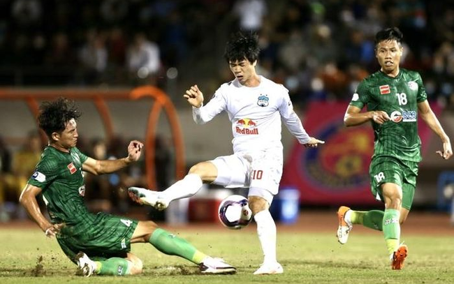 Lịch thi đấu V.League 2022 hôm nay (5/8): HAGL bám đuổi ngôi đầu Lịch thi đấu V.League 2022 hôm nay (5/8): HAGL bám đuổi ngôi đầu
