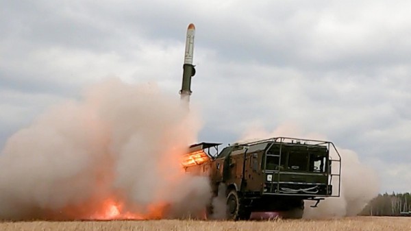 Nga phản ứng trước tuyên bố của Tổng thống Mỹ về đàm phán vũ khí chiến lược