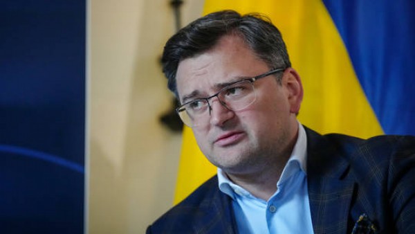 Ngoại trưởng Ukraine: Phương Tây đang chờ Kiev đầu hàng