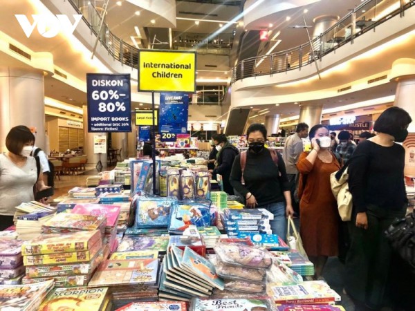 Số ca Covid-19 tăng gấp 19 lần, Indonesia thắt chặt quy định chống dịch Số ca Covid-19 tăng gấp 19 lần, Indonesia thắt chặt quy định chống dịch