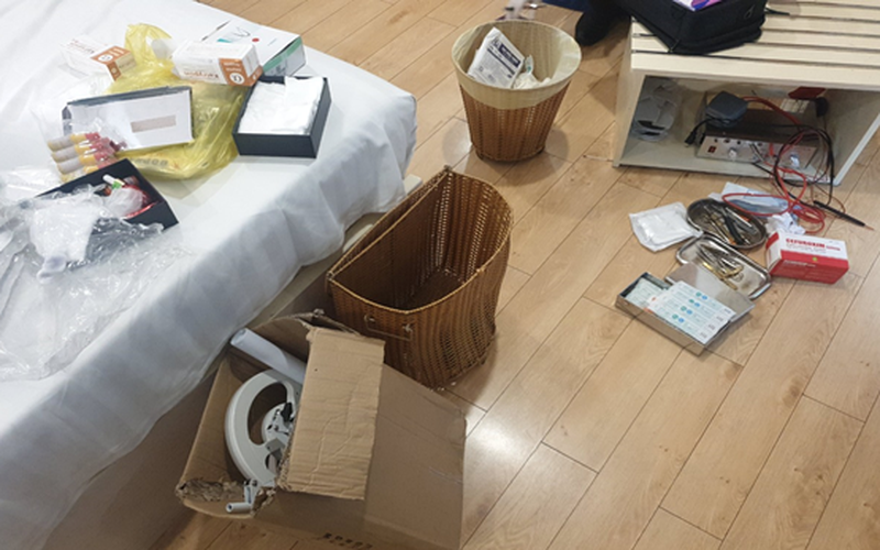 TP. Hồ Chí Minh: Phát hiện nhóm 7 người đang phẫu thuật thẩm mỹ "chui" trong khách sạn