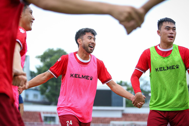 V.League - Lee Nguyễn nhanh chóng bắt nhịp với CLB TP Hồ Chí Minh V.League - Lee Nguyễn nhanh chóng bắt nhịp với CLB TP Hồ Chí Minh