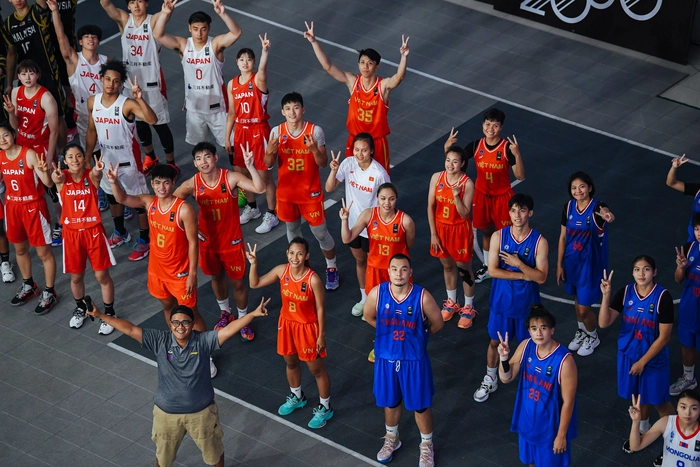 FIBA 3x3 Nations League 2022 Chặng 6: Chiến thắng đầu tay và cuộc hành trình đầy ý nghĩa ra FIBA 3x3 Nations League 2022 Chặng 6: Chiến thắng đầu tay và cuộc hành trình đầy ý nghĩa ra