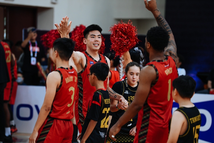 Saigon Heat và canh bạc đáng buồn mang tên William Trần - Ảnh 2.