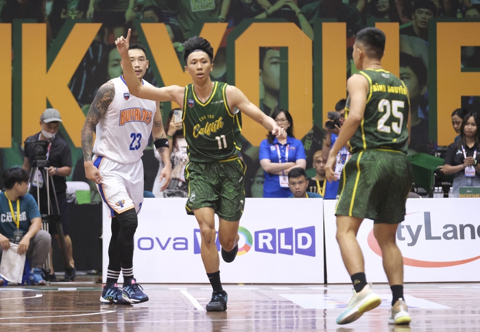 Cantho Catfish tiếp tục thăng hoa, “huỷ diệt” hoàn toàn Hanoi Buffaloes - Ảnh 1. Cantho Catfish tiếp tục thăng hoa, “huỷ diệt” hoàn toàn Hanoi Buffaloes - Ảnh 1.