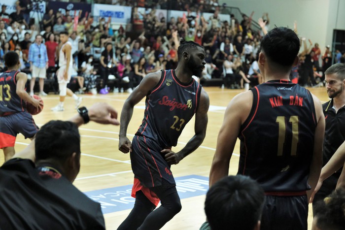 Alonzo Stafford của Saigon Heat: "Tôi không ngại úp rổ vì khán giả" - Ảnh 3.