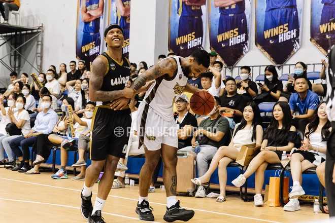 Tất tần tật về hàng ghế VIP trên sân bóng rổ - Ảnh 3. Tất tần tật về hàng ghế VIP trên sân bóng rổ - Ảnh 3.