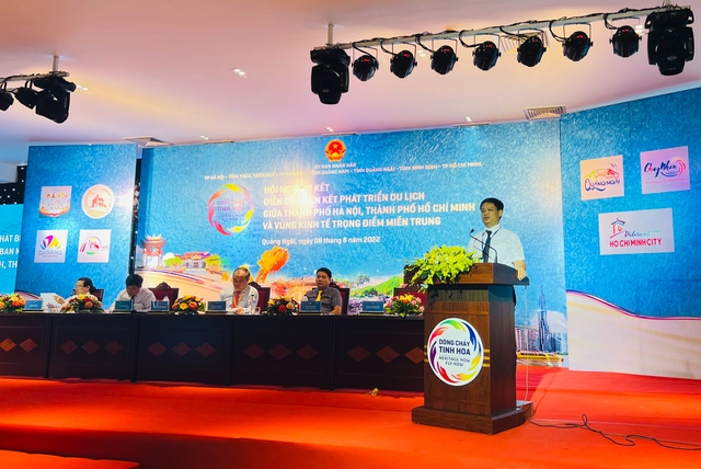 TP Hà Nội, TPHCM và Vùng kinh tế trọng điểm miền Trung liên kết phát triển du lịch - Ảnh 2. TP Hà Nội, TPHCM và Vùng kinh tế trọng điểm miền Trung liên kết phát triển du lịch - Ảnh 2.