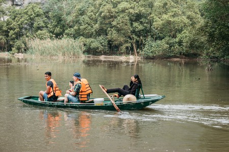 Khách Tây ngạc nhiên với tuyệt chiêu chèo thuyền của người Việt: Kỹ thuật quá đỉnh cao! - Ảnh 7.