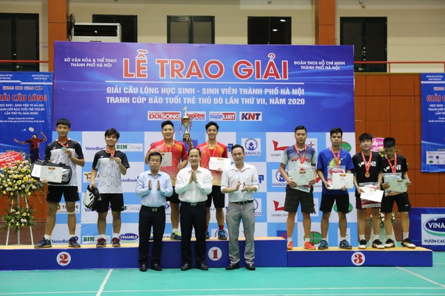 Giải cầu lông học sinh- sinh viên TP Hà Nội mở rộng tranh cúp Báo Tuổi trẻ Thủ đô lần thứ IX: Góp phần thúc đẩy phong trào thể thao - Ảnh 2.
