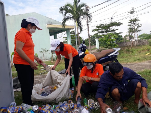 Sống đẹp giữa đời thường