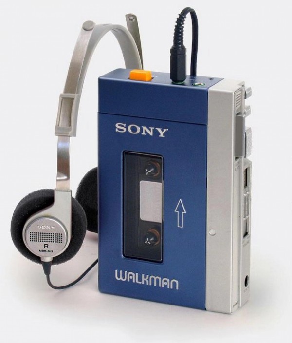 Trào lưu nghe nhạc bằng băng cassette đang quay trở lại Trào lưu nghe nhạc bằng băng cassette đang quay trở lại