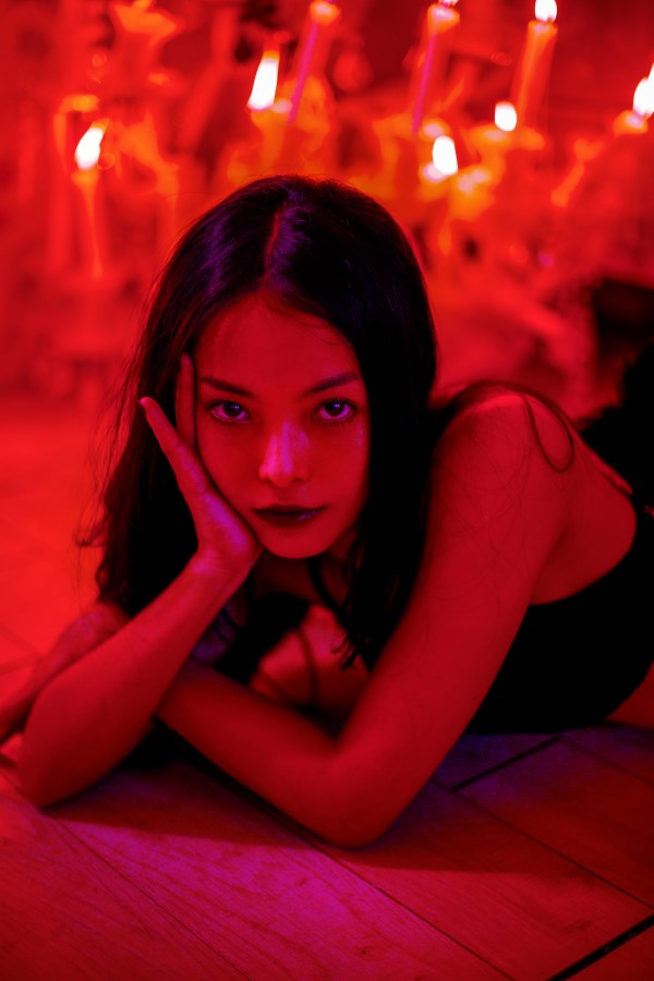 Nữ chính Lời Nguyền Huyết Ngải sau 10 năm: Xinh đẹp rạng ngời, vẫn tìm cơ hội tỏa sáng