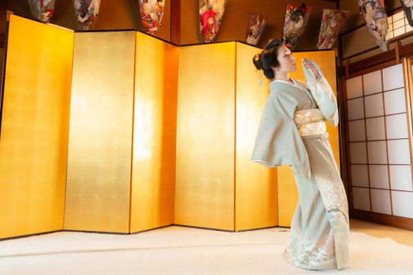 Những điều chưa biết về ca vũ truyền thống Nhật Bản - cuộc sống của Geisha Những điều chưa biết về ca vũ truyền thống Nhật Bản - cuộc sống của Geisha