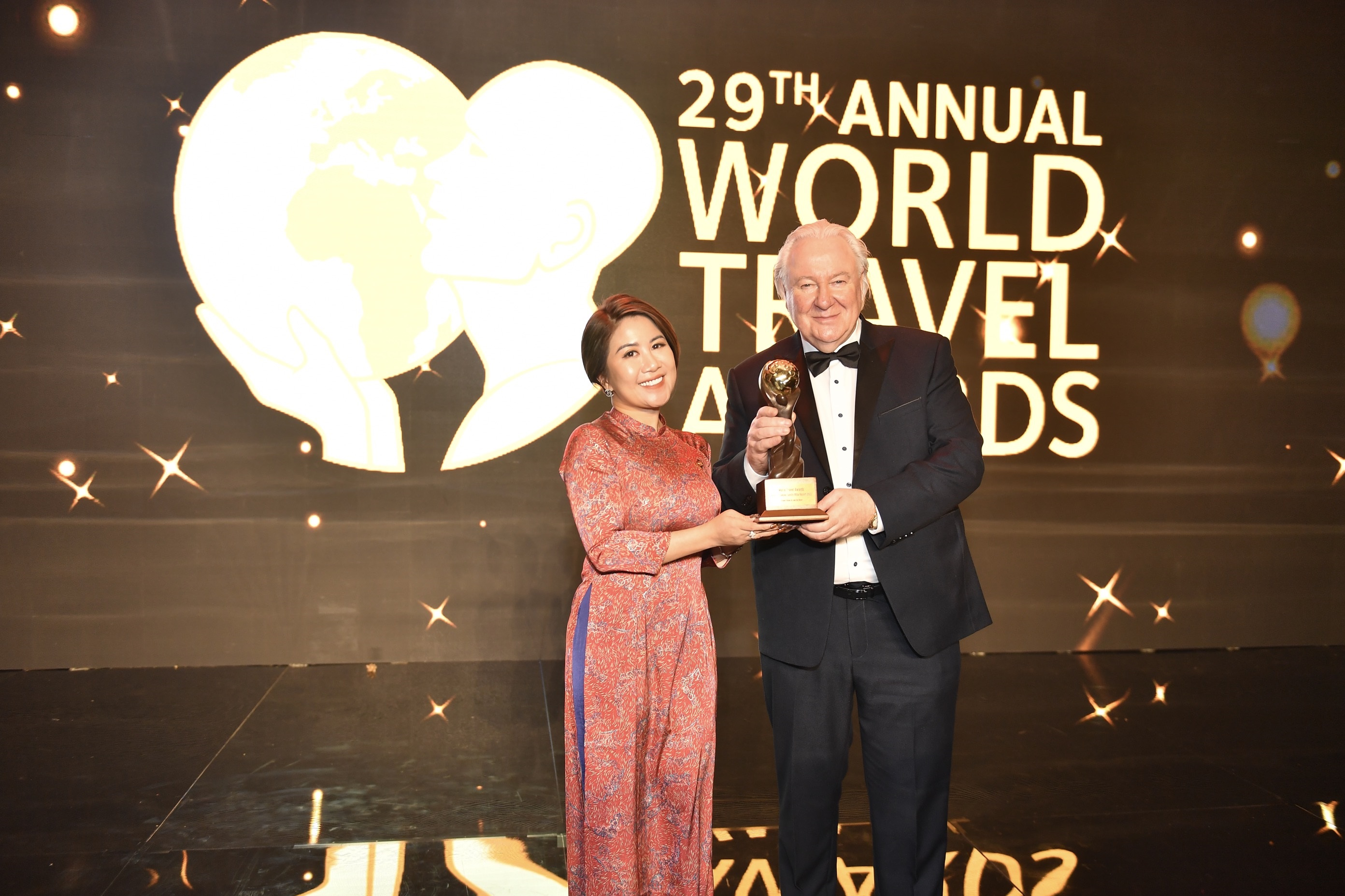 Sun Group được WTA vinh danh Tập đoàn du lịch hàng đầu châu Á 2022