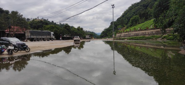 Sơn La: Nhếch nhác ngã ba Cò Nòi