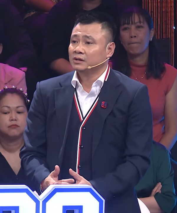 NSND Tự Long: "Anh Hữu Châu là người nghệ sĩ kiệm lời và khiêm tốn"