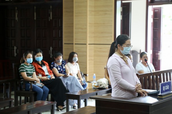 Tây Ninh: Lừa đảo 37,8 tỉ đồng, cựu nhân viên ngân hàng lãnh án 17 năm tù