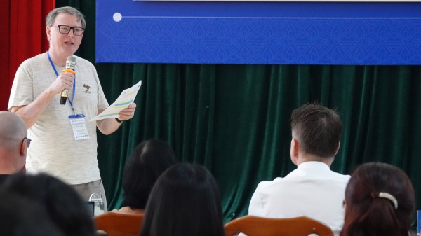 Phát triển chương trình đào tạo khoa học phân tử và vật liệu tại Việt Nam