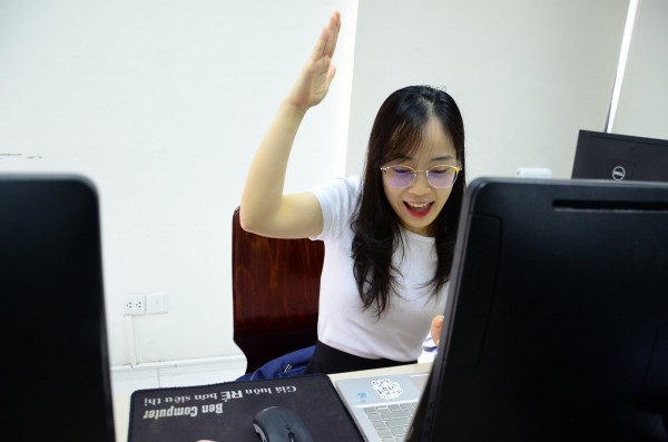 Thiếu giáo viên tiếng Anh: Một trường Hà Nội ‘cứu nguy’ gần 20 trường ở Mèo Vạc Thiếu giáo viên tiếng Anh: Một trường Hà Nội ‘cứu nguy’ gần 20 trường ở Mèo Vạc