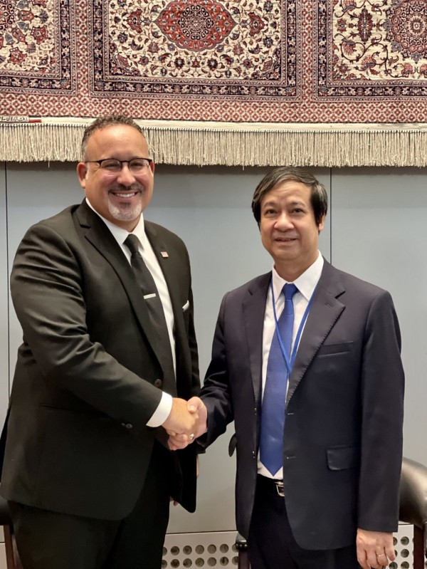 Bộ trưởng Bộ GD-ĐT mong muốn Mỹ tiếp tục giúp Việt Nam phát triển GD đại học