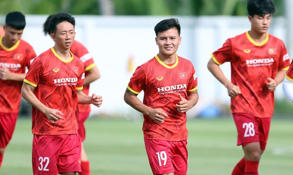 Quang Hải góp mặt trong buổi tập cuối cùng của ĐT Việt Nam trước trận gặp Singapore