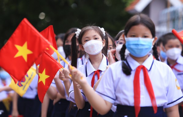 Tin tức giáo dục đặc biệt 21.9: La liệt khoản thu đầu năm học