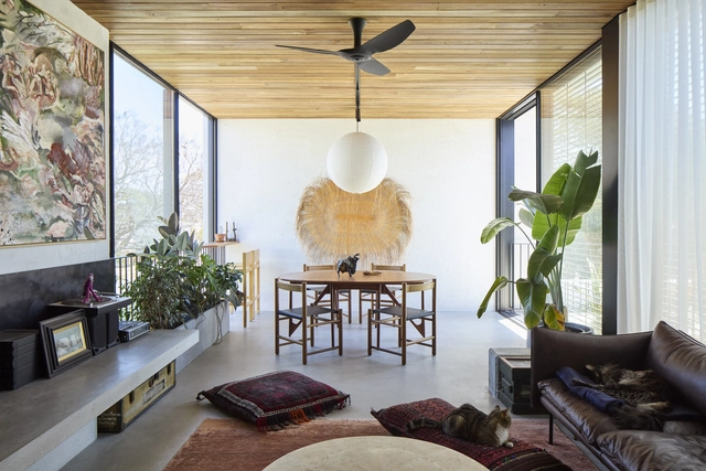 Sống mãi không chán trong ngôi nhà được khoét sân vườn ở giữa, đơn giản mà thoáng đãng khỏi chê - Ảnh 2. Sống mãi không chán trong ngôi nhà được khoét sân vườn ở giữa, đơn giản mà thoáng đãng khỏi chê - Ảnh 2.