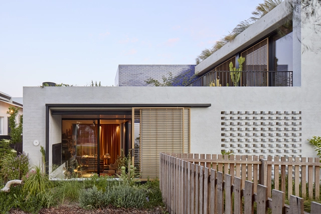 Sống mãi không chán trong ngôi nhà được khoét sân vườn ở giữa, đơn giản mà thoáng đãng khỏi chê - Ảnh 8. Sống mãi không chán trong ngôi nhà được khoét sân vườn ở giữa, đơn giản mà thoáng đãng khỏi chê - Ảnh 8.