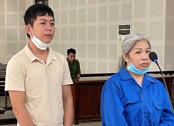 Cò đất tố nhau ‘cắt cò’ khi vỡ lở đường dây chạy đất trồng lúa thành đất ở