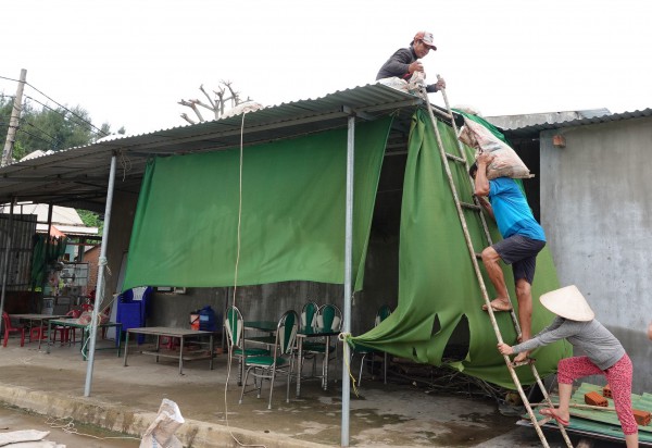 Chạy đua ứng phó siêu bão Chạy đua ứng phó siêu bão