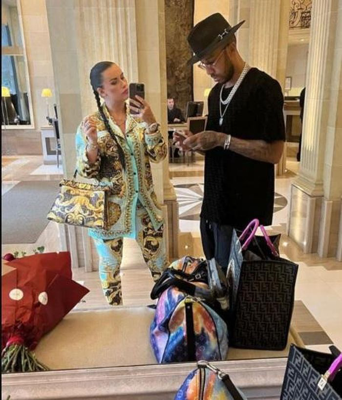 Aubameyang bị cướp hành hung ngay tại nhà riêng ở Barcelona