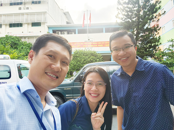 chia-se-trung-thu-yeu-thuong-den-benh-vien-nhi-dong-1