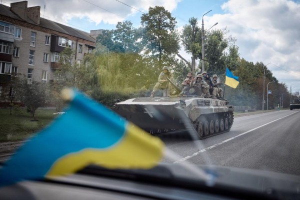 Chiến thuật của Nga trong trưng cầu dân ý sáp nhập 4 vùng ly khai ở Ukraine Chiến thuật của Nga trong trưng cầu dân ý sáp nhập 4 vùng ly khai ở Ukraine
