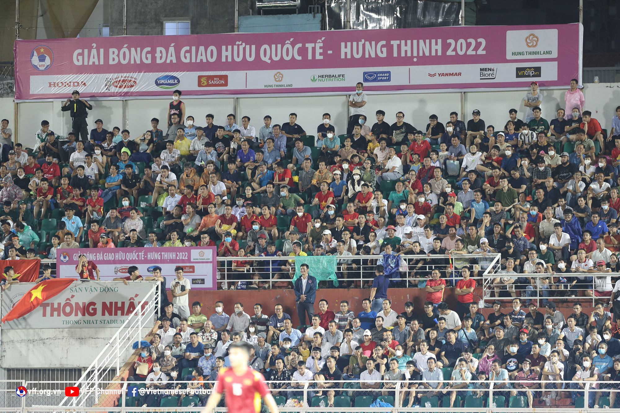 ĐT Việt Nam giành chiến thắng “4 sao” trước ĐT Singapore ĐT Việt Nam giành chiến thắng “4 sao” trước ĐT Singapore