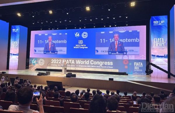 FWC 2022: Logistics không biên giới vì một thế giới số và phát triển bền vững