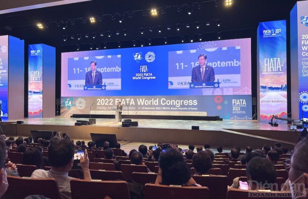 FWC 2022: Logistics không biên giới vì một thế giới số và phát triển bền vững