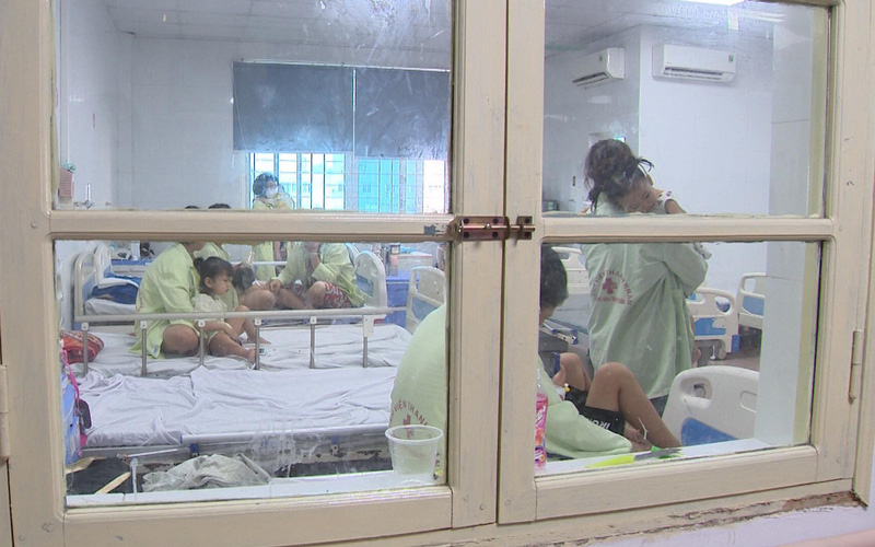 Gia tăng trẻ nhập viện do bệnh hô hấp Gia tăng trẻ nhập viện do bệnh hô hấp