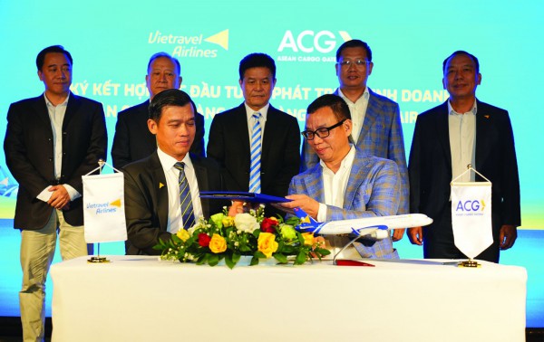 Giành lại thị trường vận tải hàng không