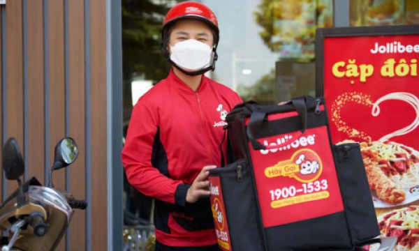 Jollibee chật vật “gồng lỗ” Jollibee chật vật “gồng lỗ”