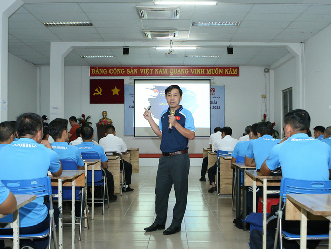 Khai mạc Lớp tập huấn Giám sát, Trọng tài giữa mùa giải Các Giải BĐCN QG 2022.