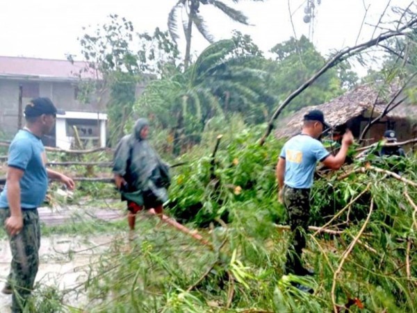 Nhiều đường phố Philippines bị phong tỏa do ảnh hưởng bão Noru Nhiều đường phố Philippines bị phong tỏa do ảnh hưởng bão Noru