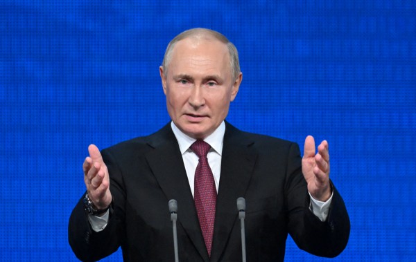 Tổng thống Putin: Hệ thống trật tự thế giới đa cực đang ở giai đoạn tích cực Tổng thống Putin: Hệ thống trật tự thế giới đa cực đang ở giai đoạn tích cực