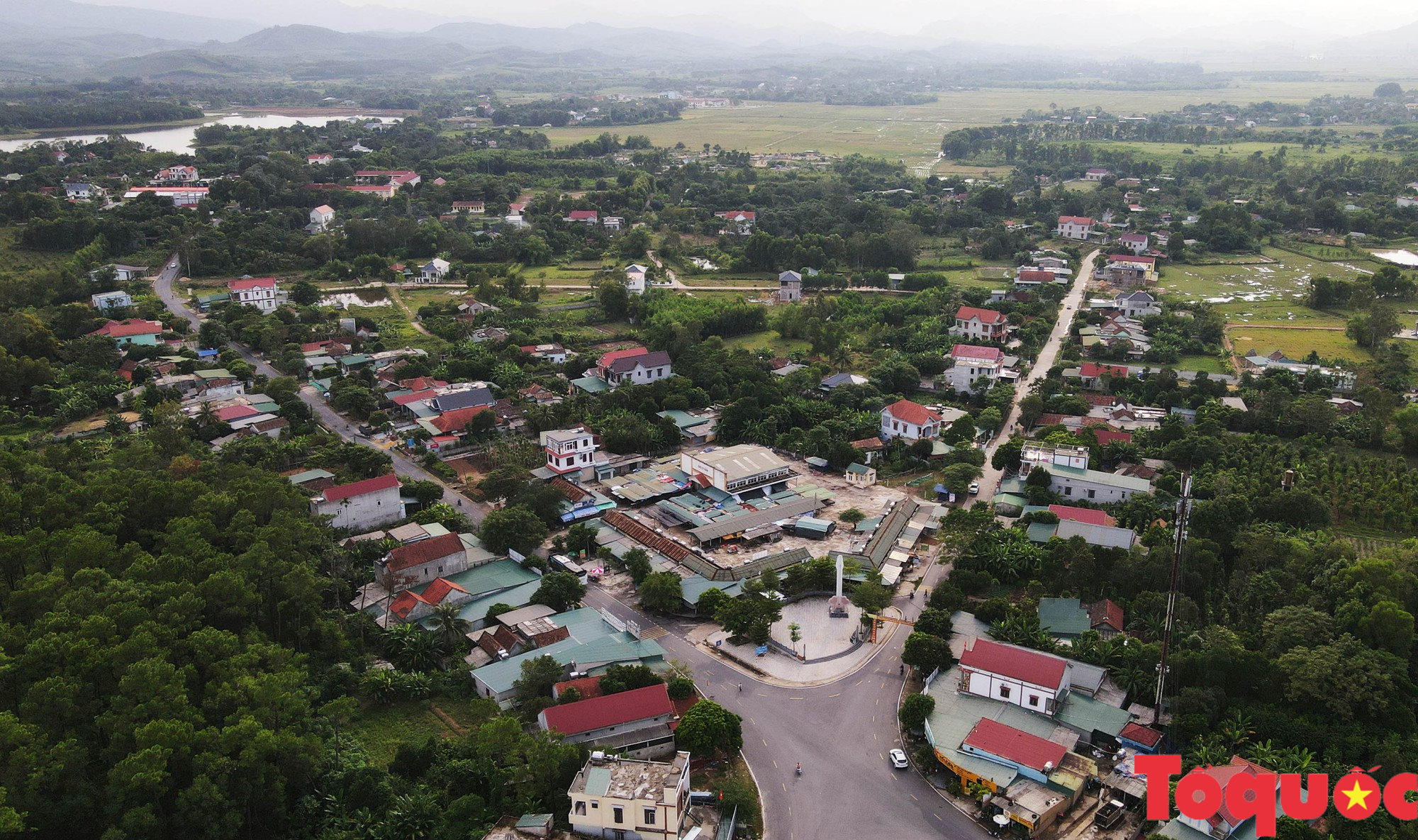 Chuyện ghi ở &quot;trái tim&quot; du lịch Quảng Bình: Khát vọng làm du lịch ở &quot;làng chiến đấu kiểu mẫu&quot; - Ảnh 2.