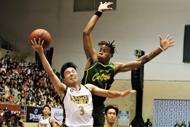 Những kỷ lục VBA 2022: Kỷ lục cướp bóng bị xô đổ - Ảnh 5.