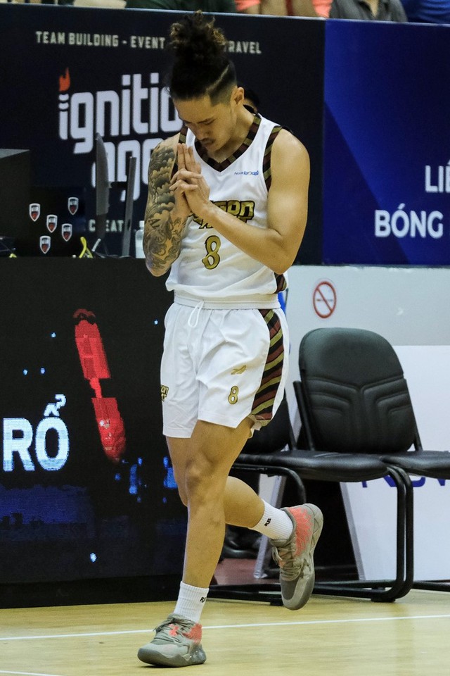 Khoa Trần - Người dạo chơi đến ngôi vô địch VBA 2022 - Ảnh 3.