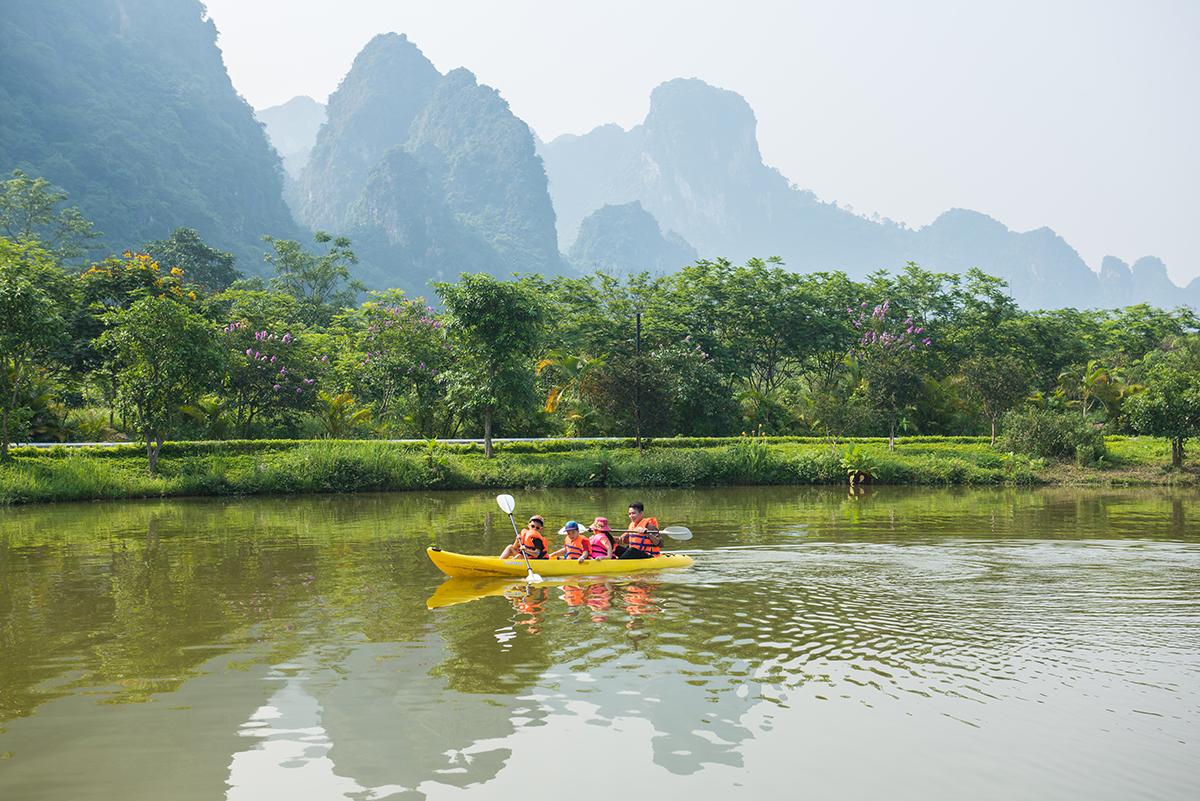 Du lịch nghỉ dưỡng suối khoáng nóng –thế mạnh đưa Hòa Bình thành điểm đến bốn mùa - Ảnh 8. Du lịch nghỉ dưỡng suối khoáng nóng –thế mạnh đưa Hòa Bình thành điểm đến bốn mùa - Ảnh 8.